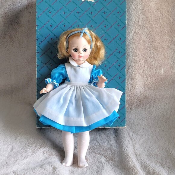 Madame Alexander | Toys | Madame Alexander Alice In Wonderland 552 ...